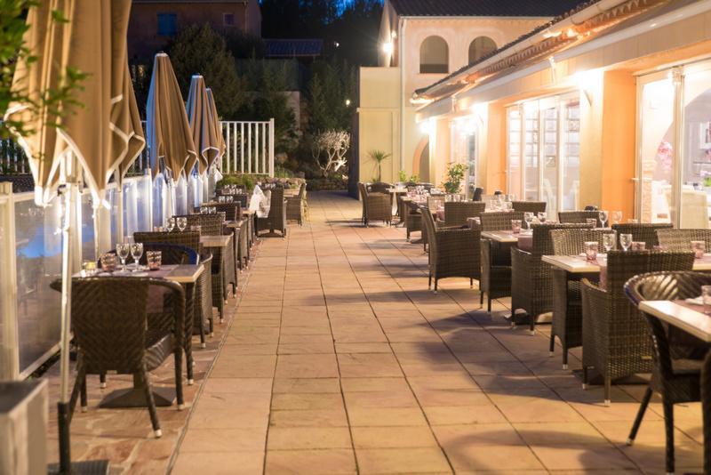 Logis Hostellerie De L'Abbaye Ле-Тороне Экстерьер фото